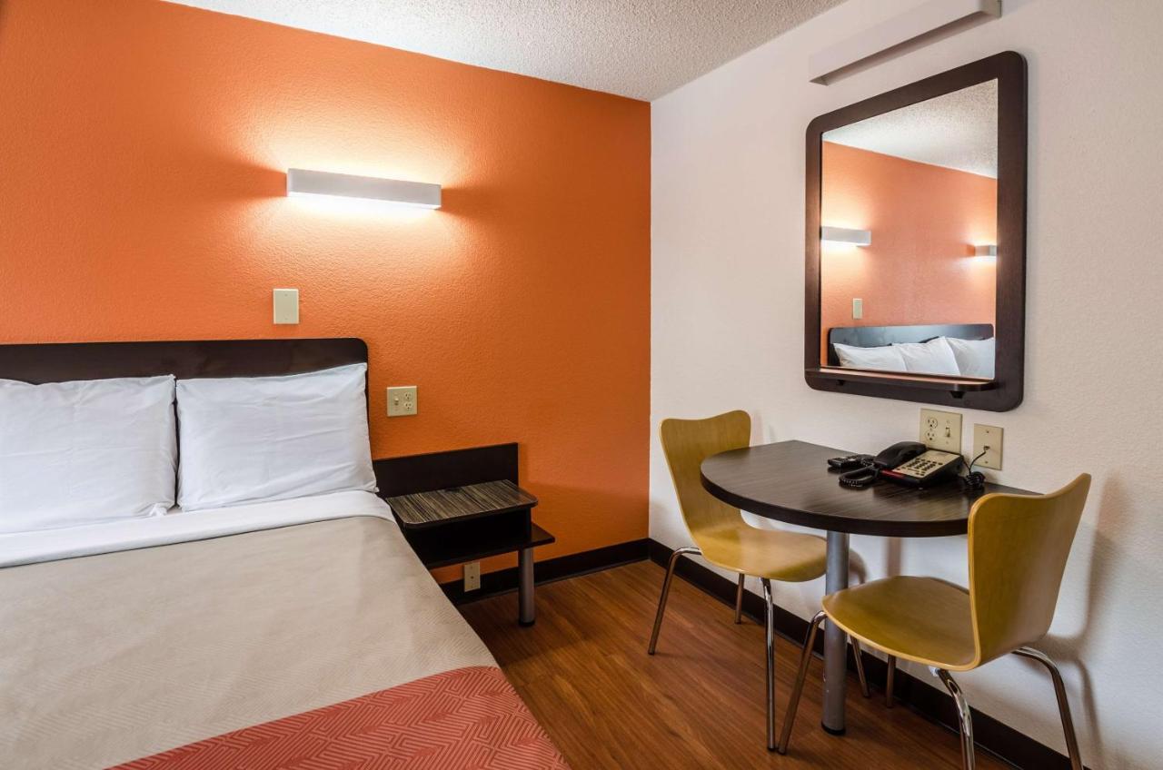 Motel 6-Troutville, Va Buitenkant foto
