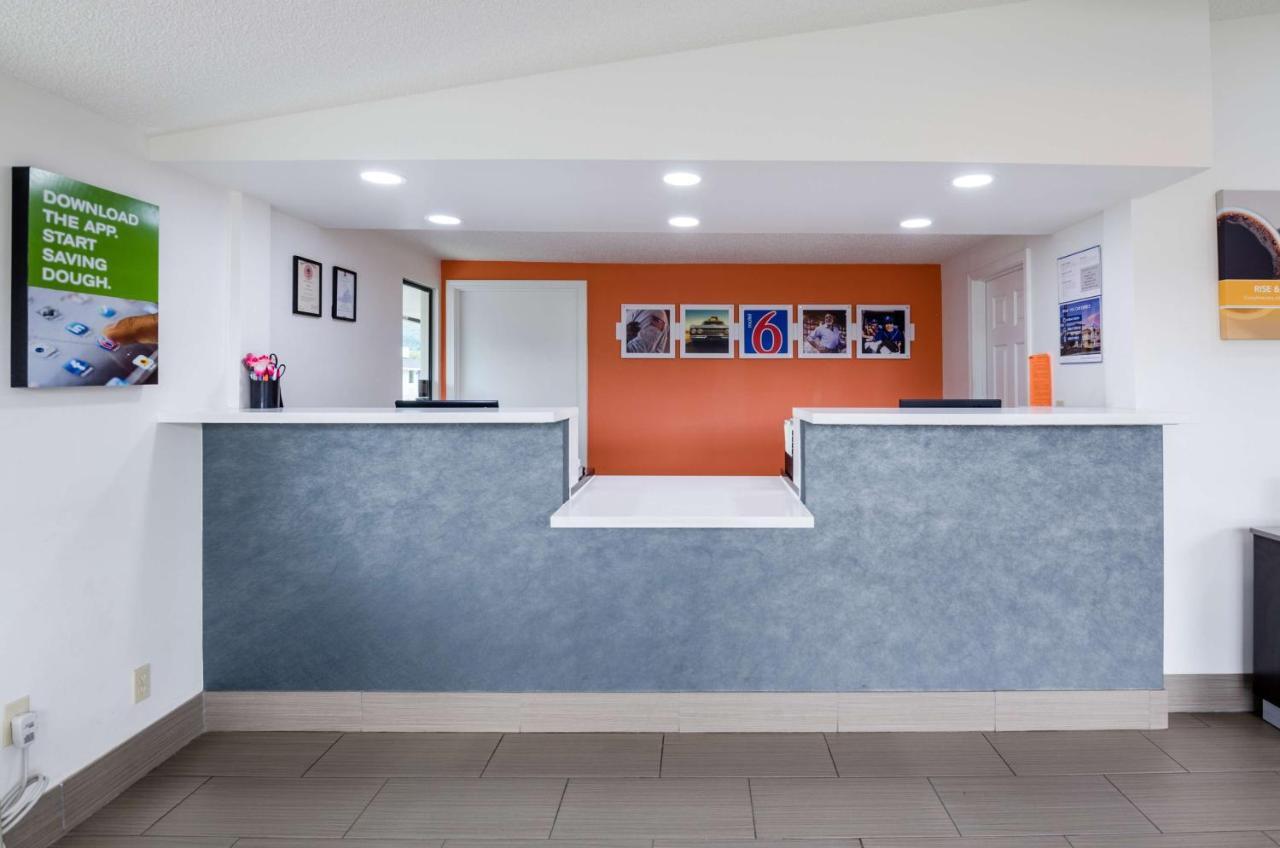 Motel 6-Troutville, Va Buitenkant foto