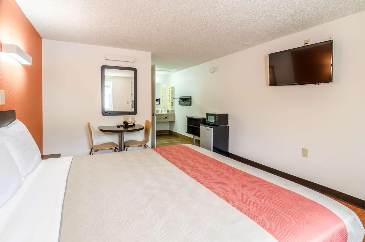 Motel 6-Troutville, Va Buitenkant foto